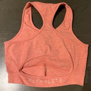 Alphalete Aero Bra in Rose Pink Size Small